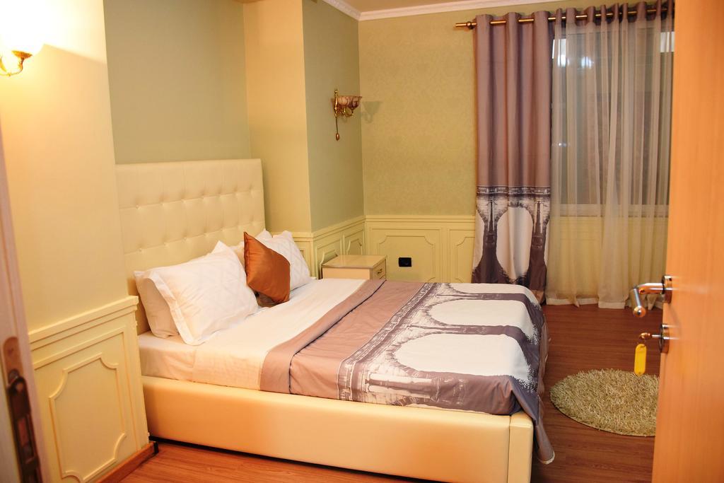 Hotel Eagle Tiranë Ngoại thất bức ảnh
