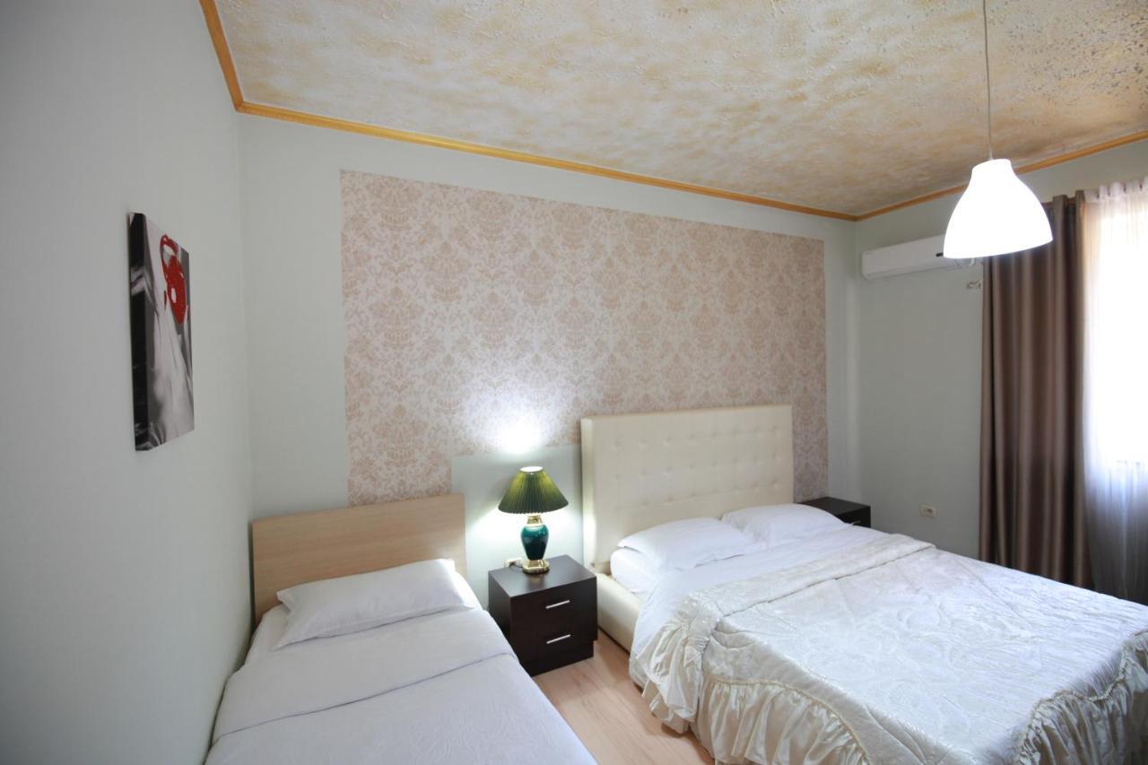 Hotel Eagle Tiranë Ngoại thất bức ảnh