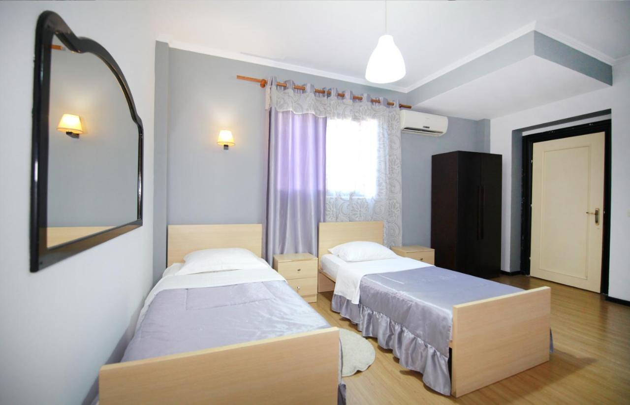 Hotel Eagle Tiranë Ngoại thất bức ảnh